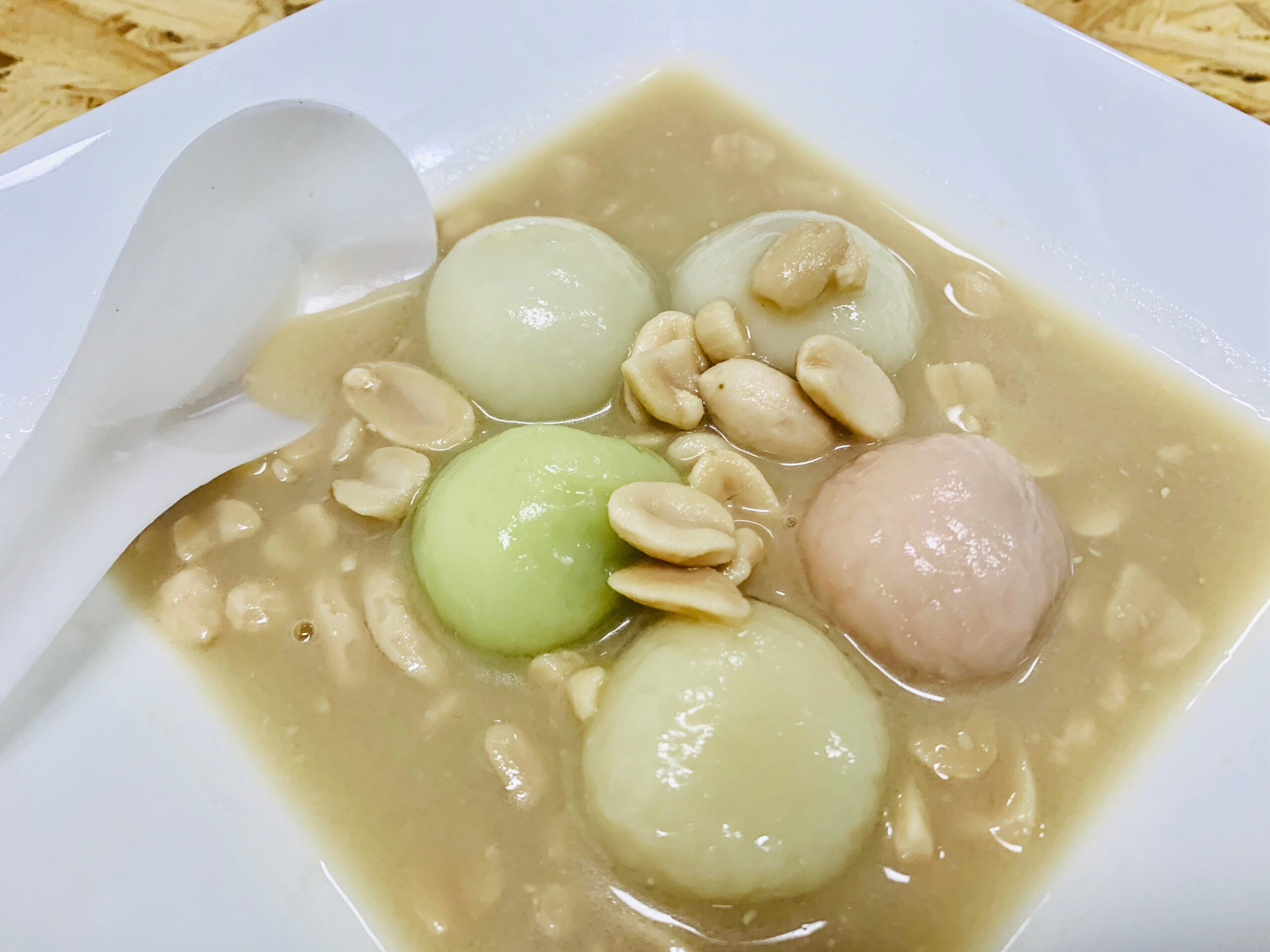 Must-try Traditional Tang Yuan with Matcha and Yam Flavours